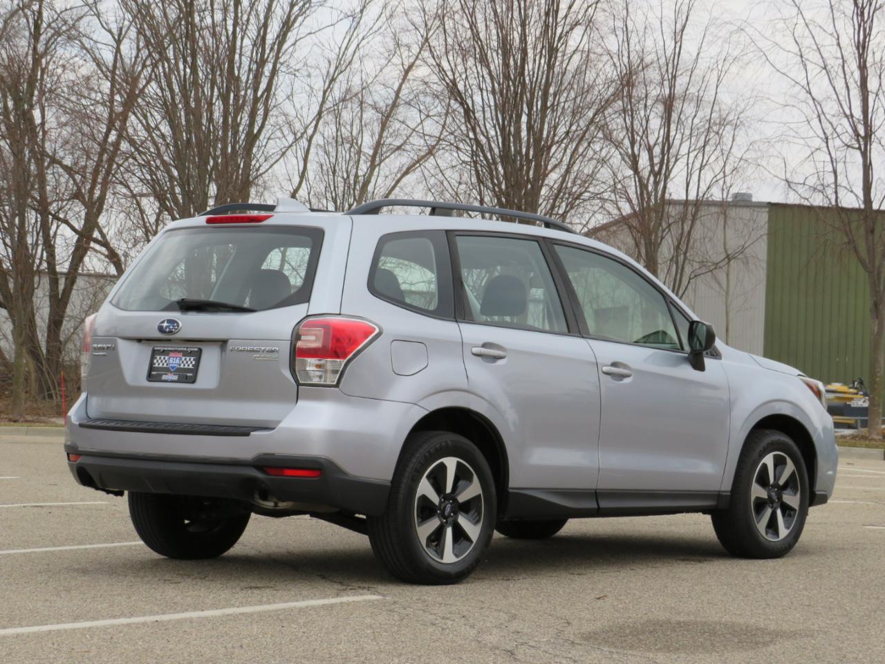 Subaru Forester 2.5i Premium PZEV CVT 2017