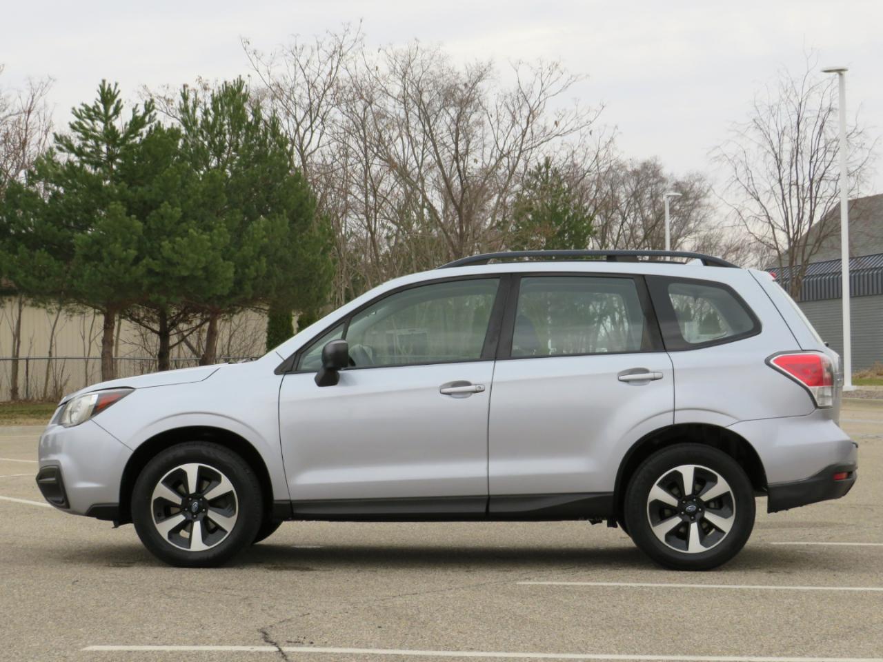 Subaru Forester 2.5i Premium PZEV CVT 2017