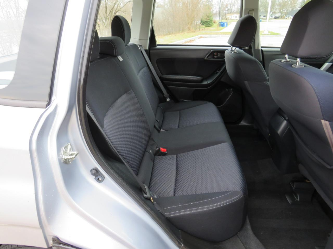 Subaru Forester 2.5i Premium PZEV CVT 2017