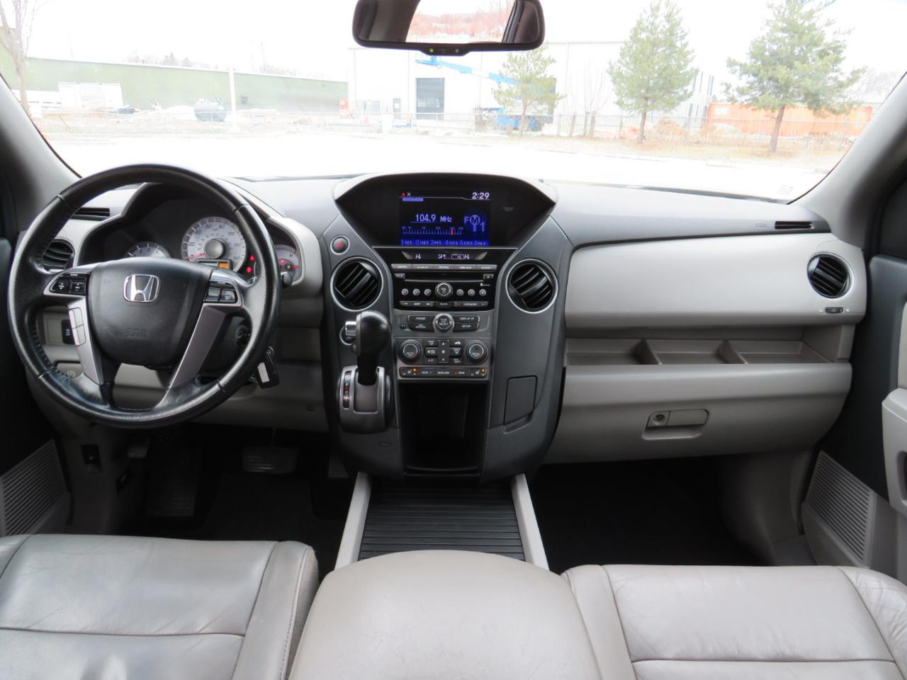 Honda Pilot EX-L 4WD 5-Spd AT 2012