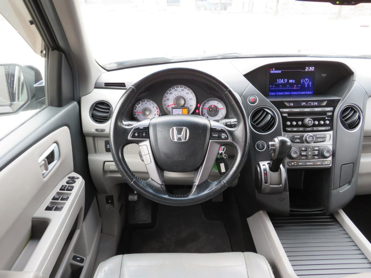 Honda Pilot EX-L 4WD 5-Spd AT 2012