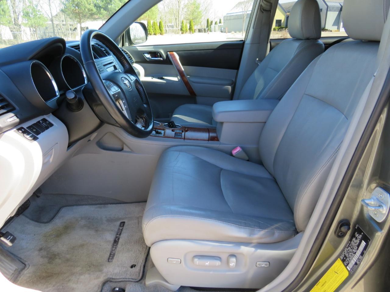 Toyota Highlander Limited 2WD 2008