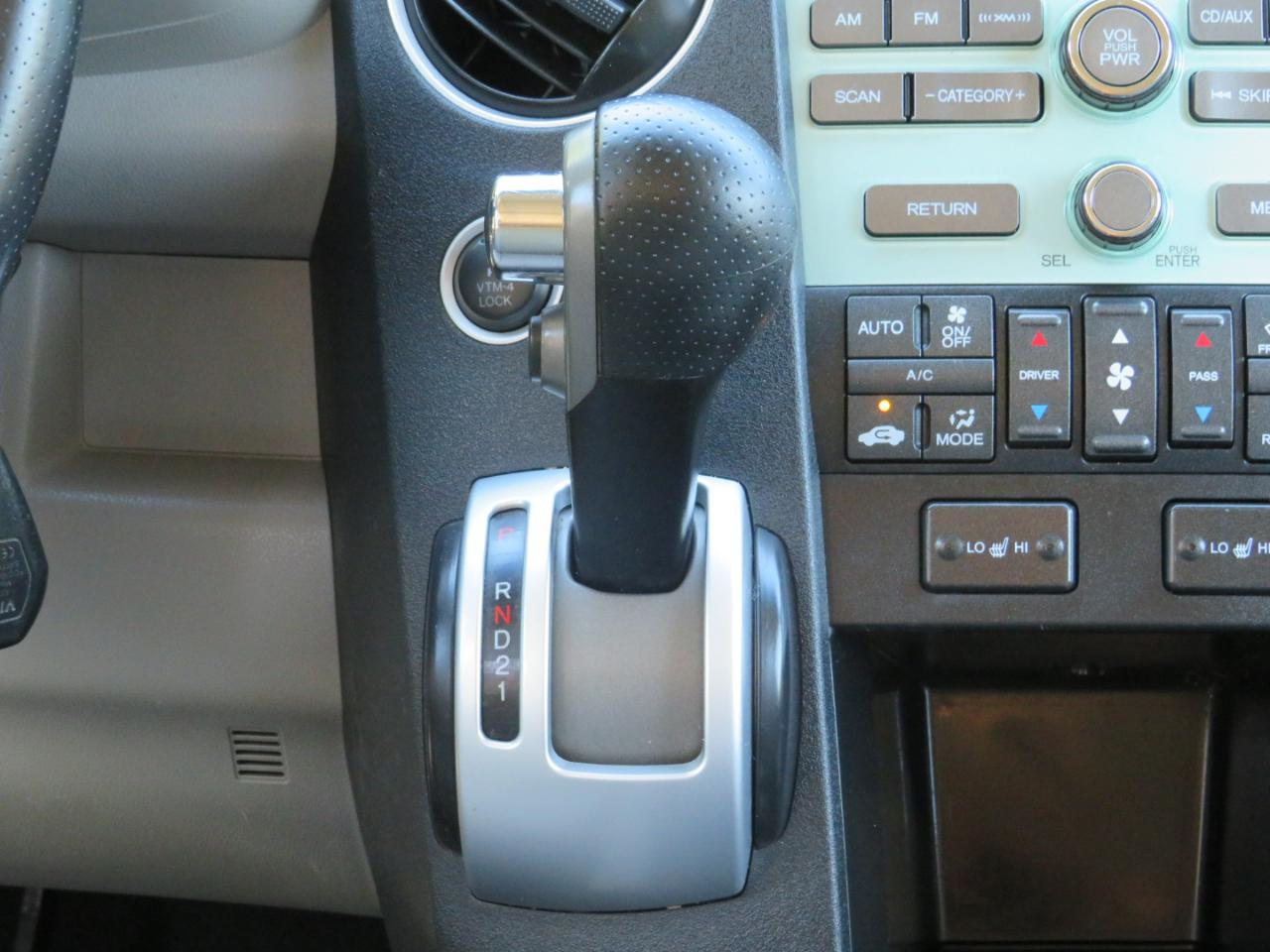Honda Pilot EX-L 4WD 5-Spd AT 2010