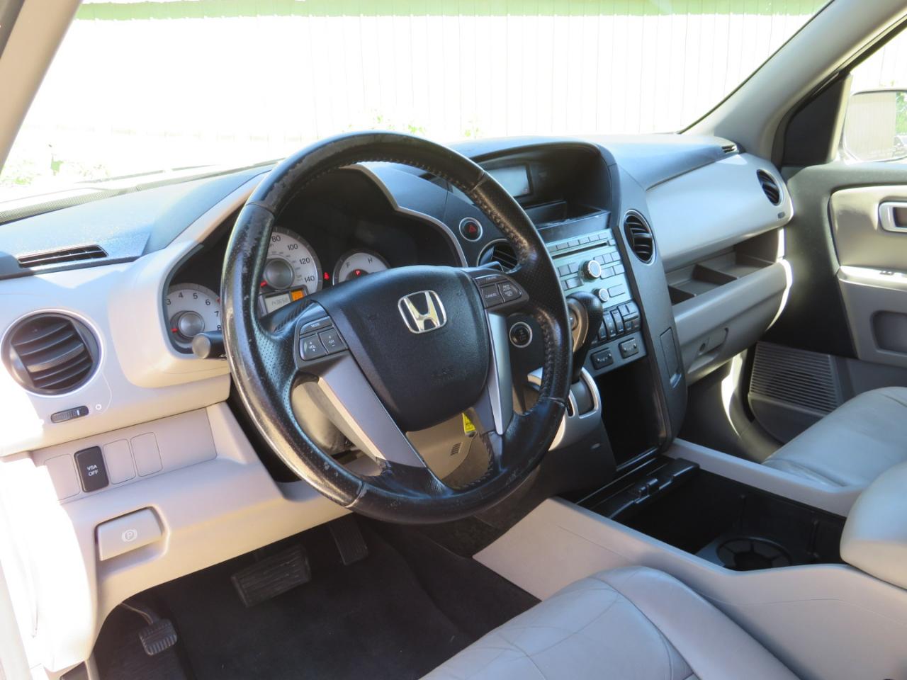 Honda Pilot EX-L 4WD 5-Spd AT 2010