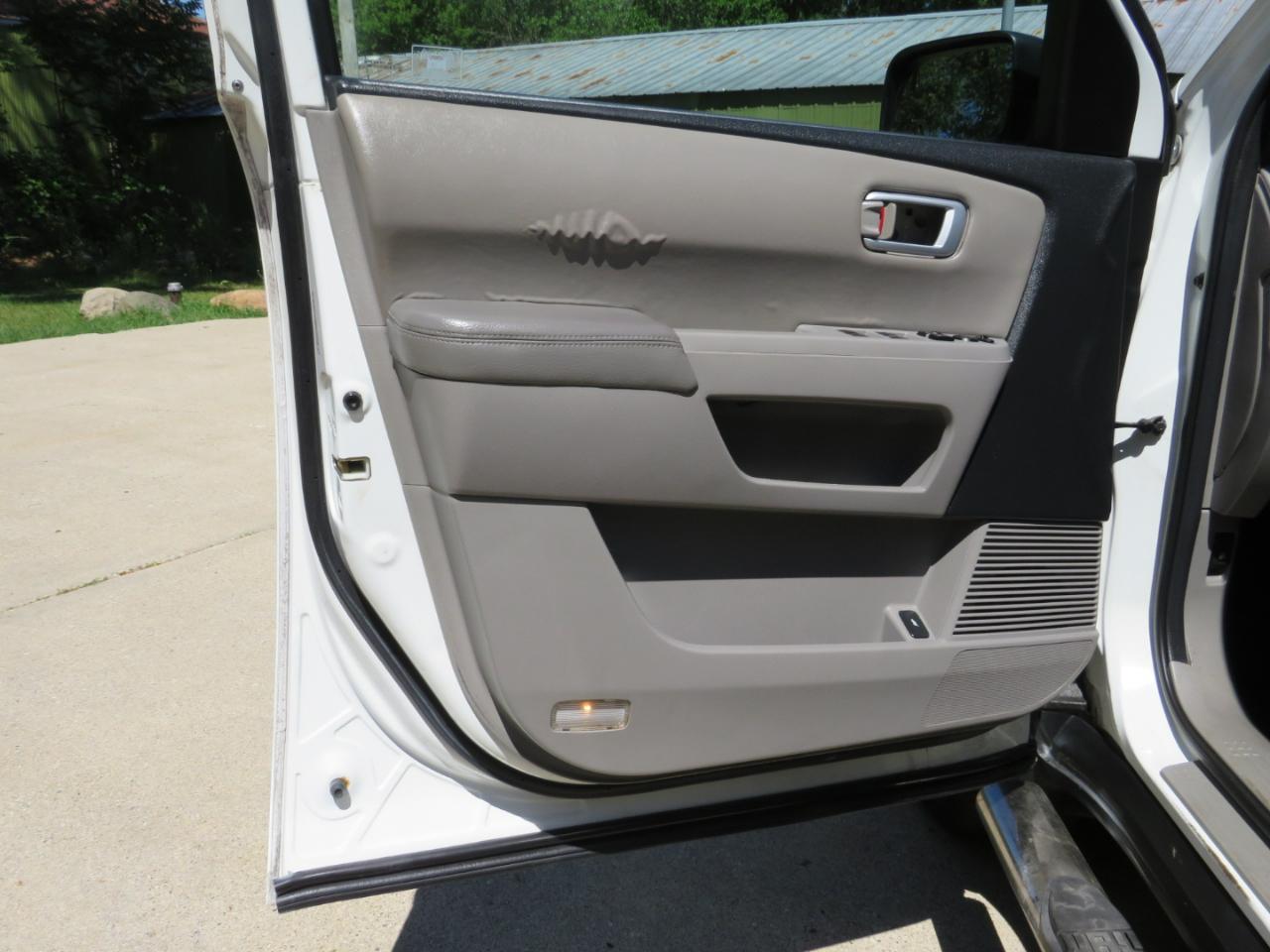 Honda Pilot EX-L 4WD 5-Spd AT 2010