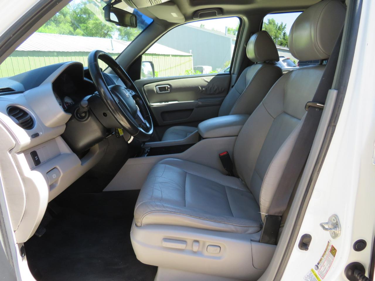 Honda Pilot EX-L 4WD 5-Spd AT 2010