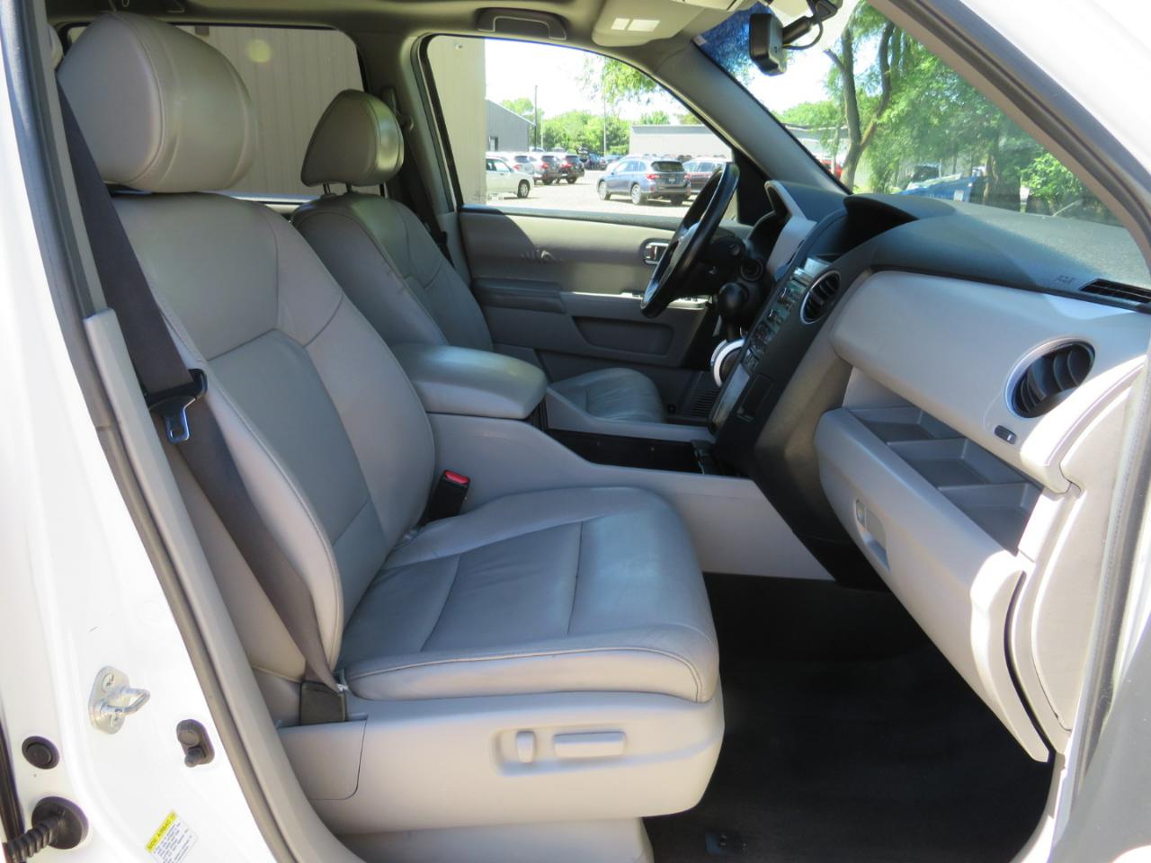 Honda Pilot EX-L 4WD 5-Spd AT 2010