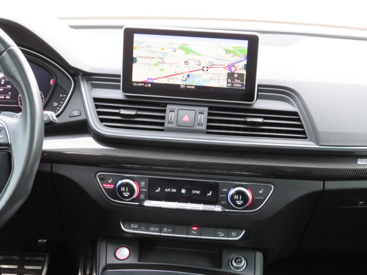 Audi SQ5 3.0T Premium Plus quattro 2015