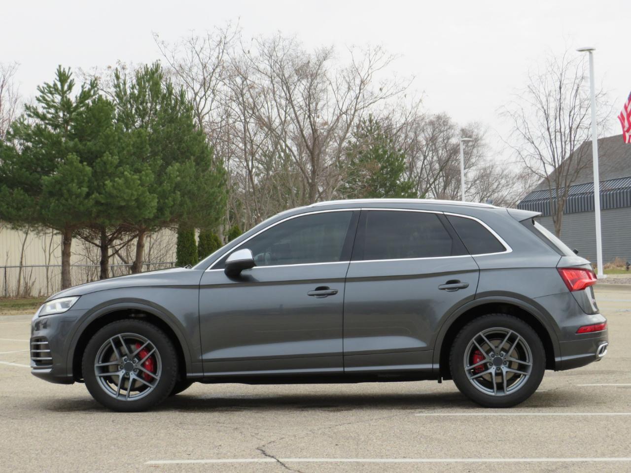 Audi SQ5 3.0T Premium Plus quattro 2015