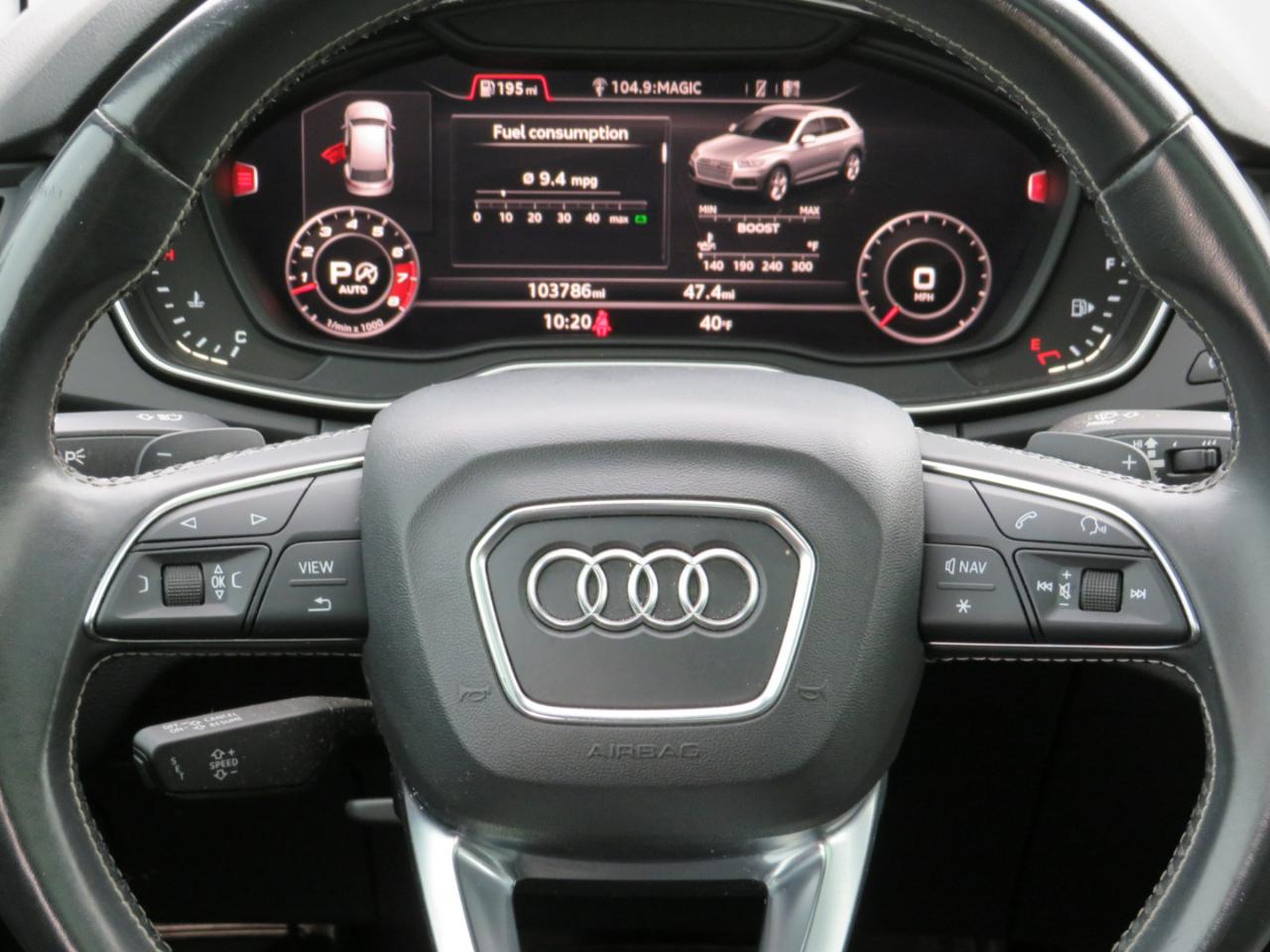 Audi SQ5 3.0T Premium Plus quattro 2015