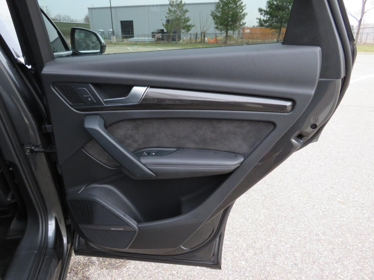 Audi SQ5 3.0T Premium Plus quattro 2015