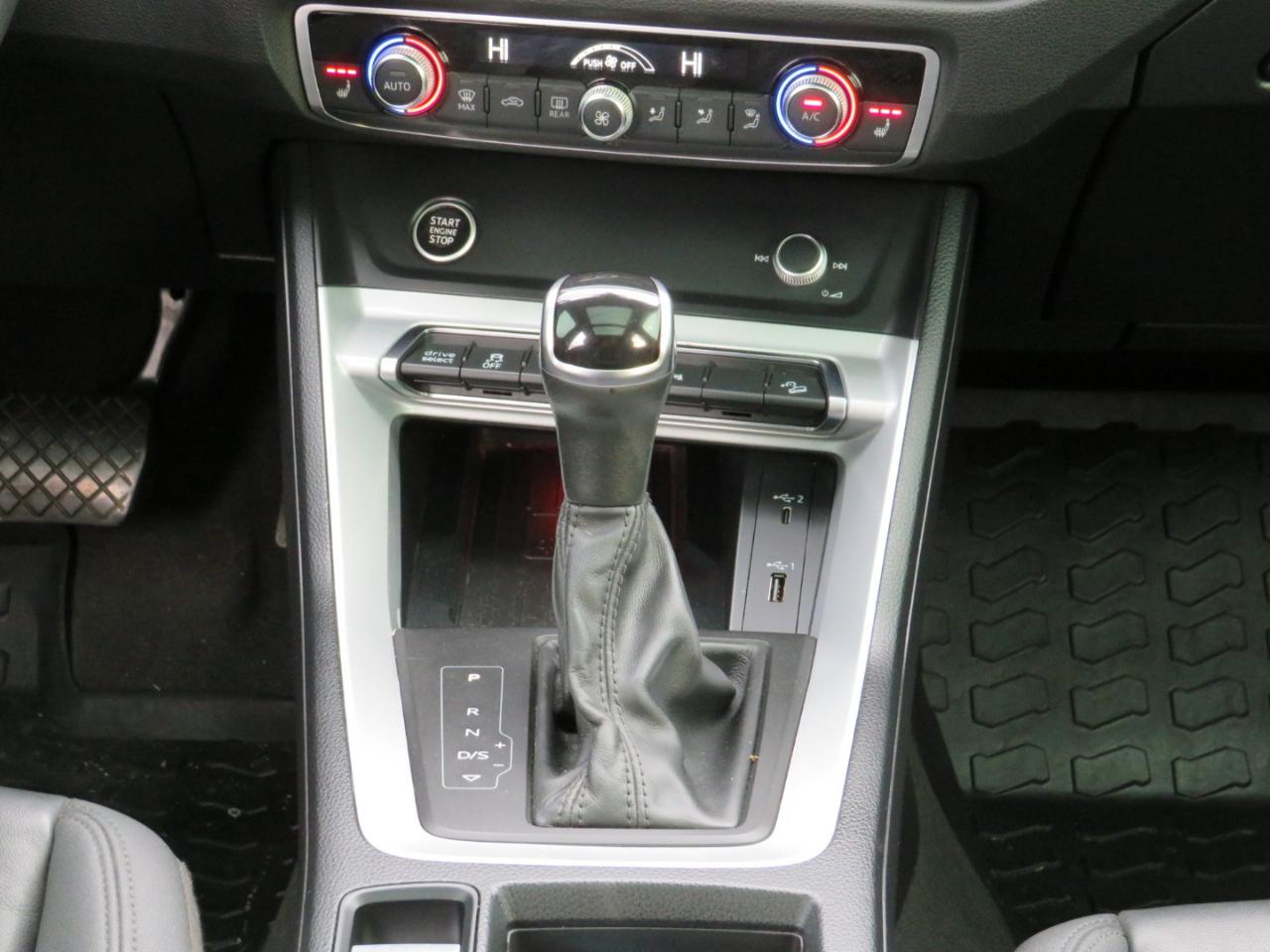 Audi Q3 S line Premium Plus quattro 2021