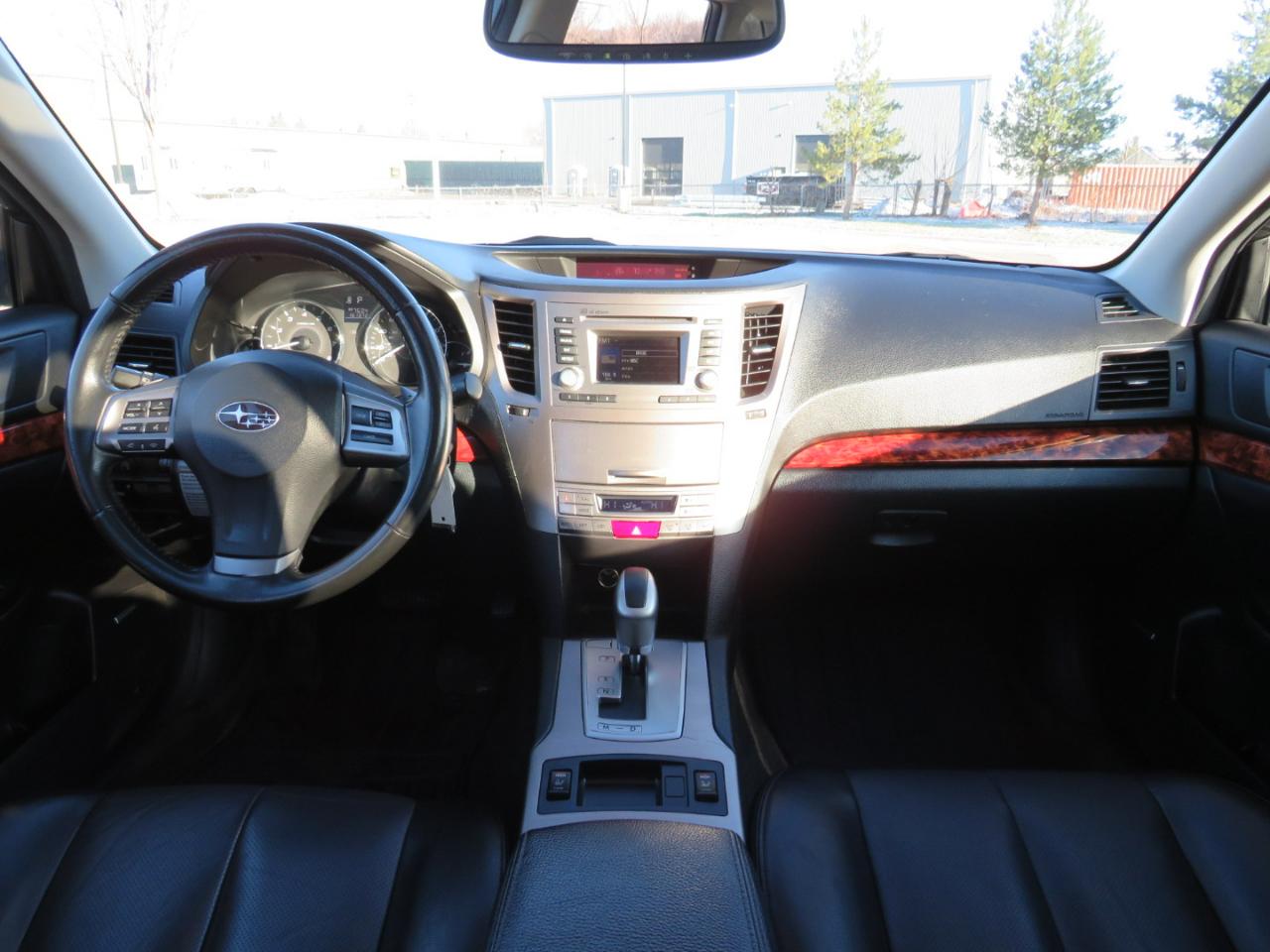 Subaru Outback 3.6R Limited 2012