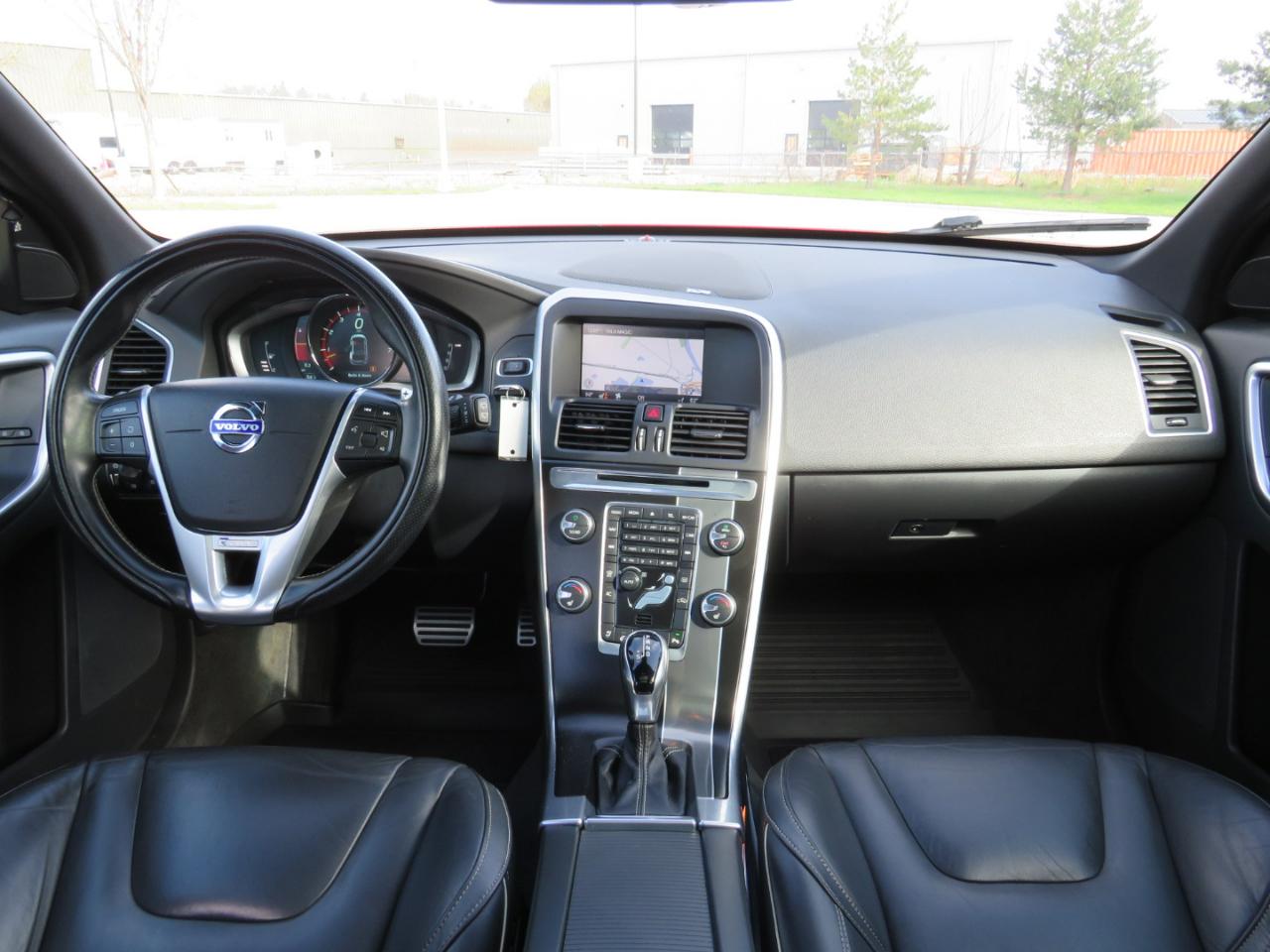 Volvo XC60 T6 AWD R-Design 2014