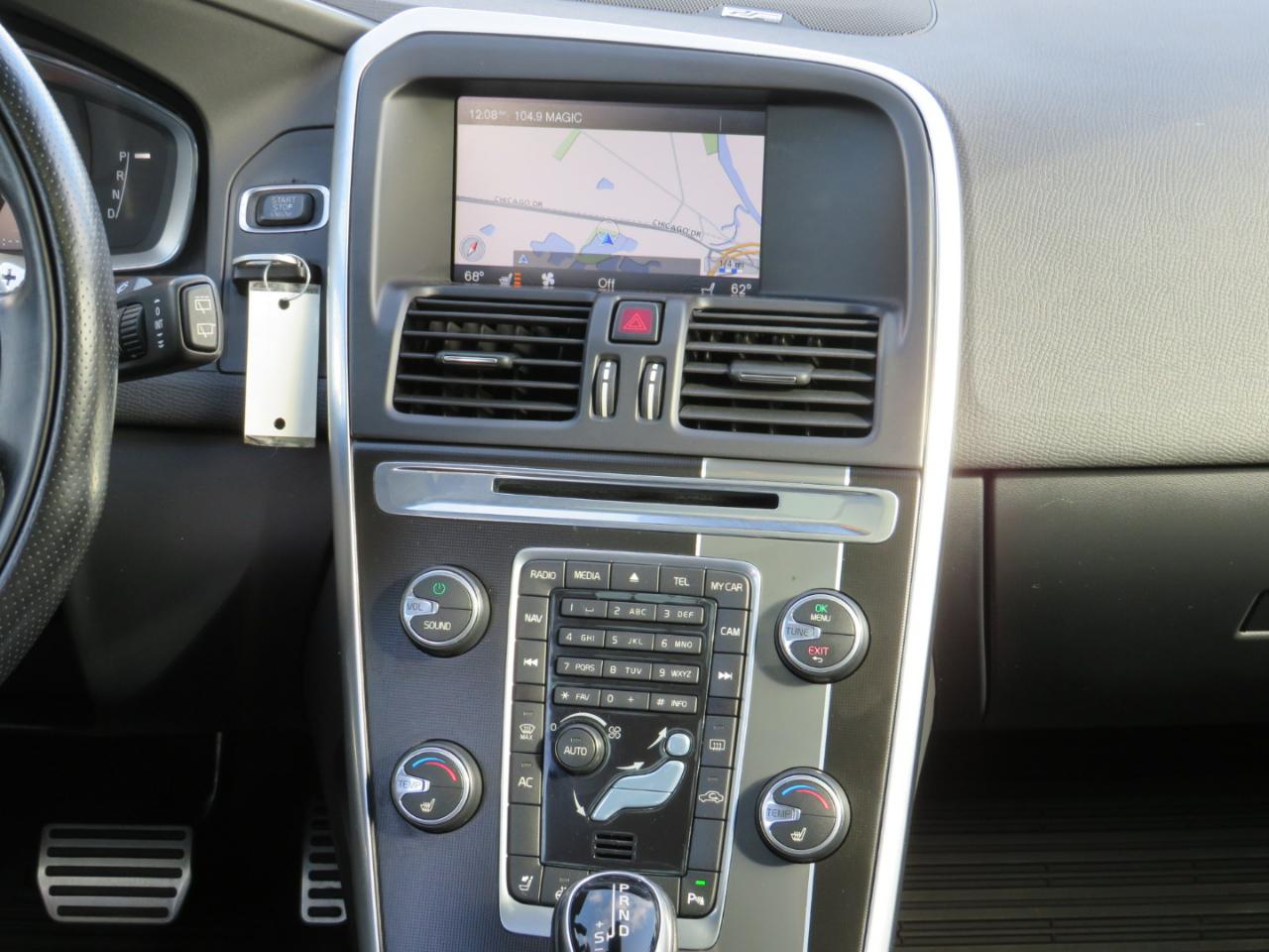 Volvo XC60 T6 AWD R-Design 2014