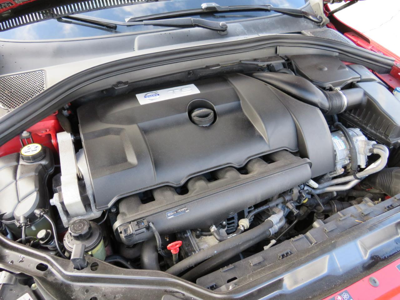 Volvo XC60 T6 AWD R-Design 2014