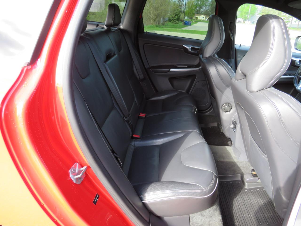 Volvo XC60 T6 AWD R-Design 2014