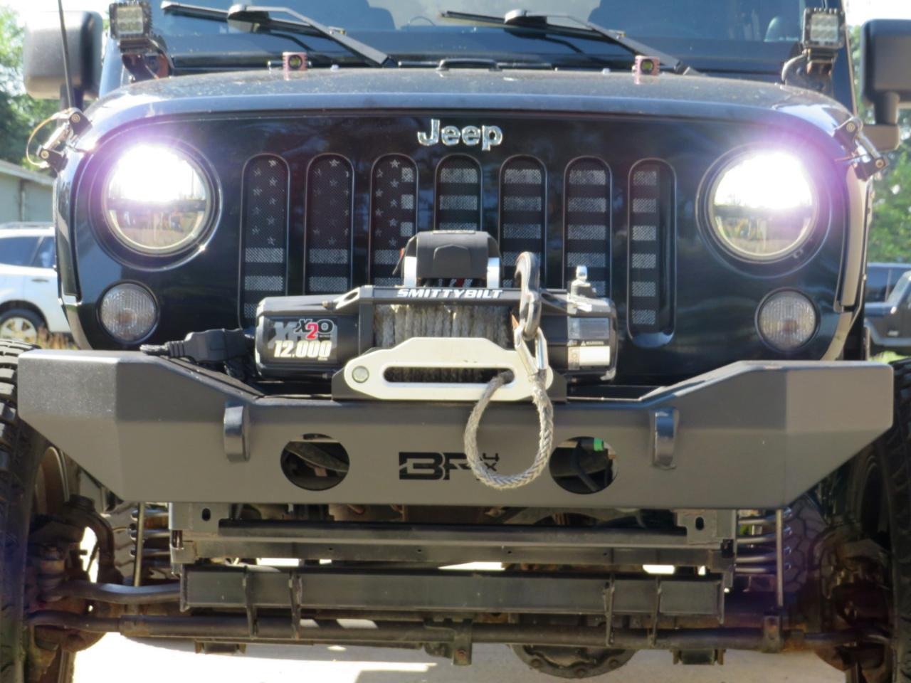 Jeep Wrangler Unlimited Sahara 4WD 2014