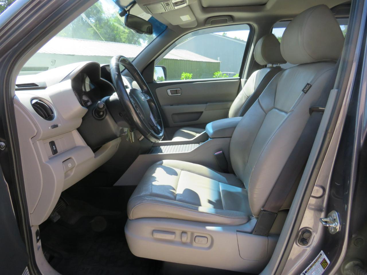 Honda Pilot EX-L 4WD 5-Spd AT with Navigation 2013