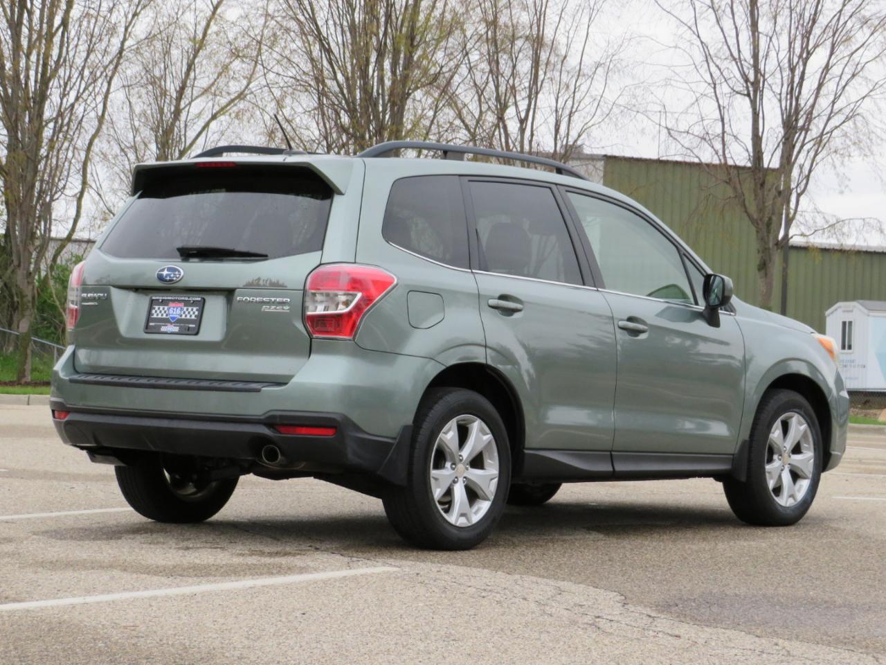 Subaru Forester 2.5i Limited 2015