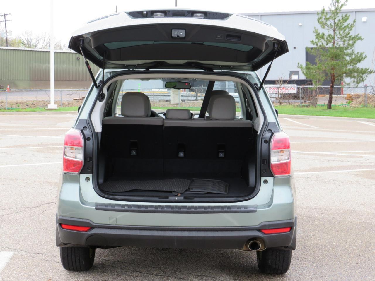 Subaru Forester 2.5i Limited 2015