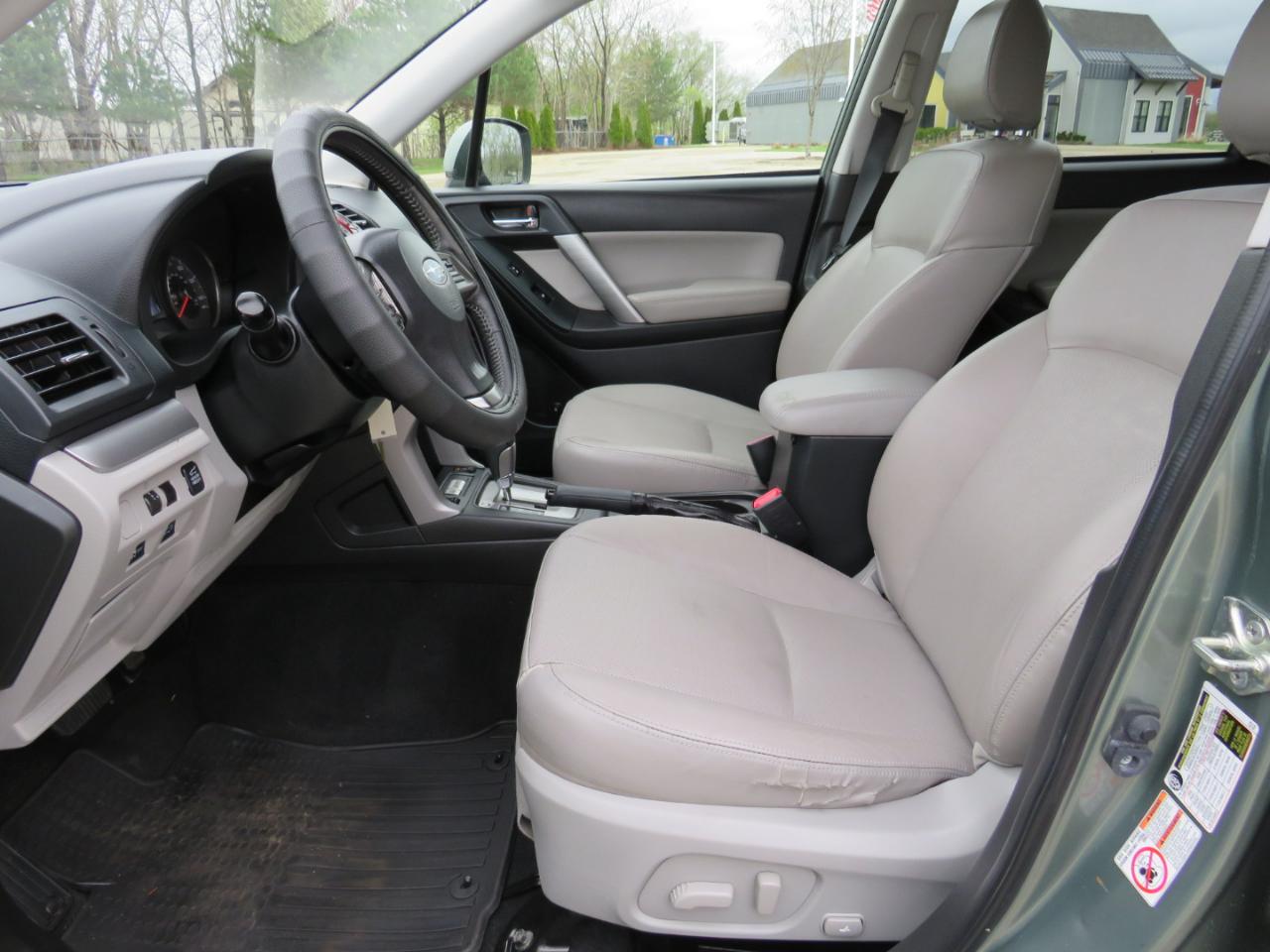 Subaru Forester 2.5i Limited 2015