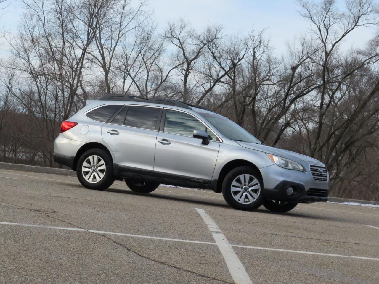 Subaru Outback 2.5i Premium 2015