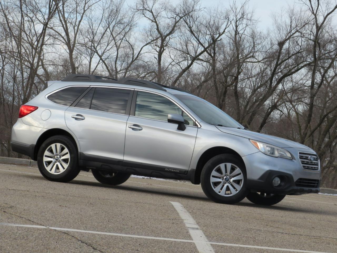 Subaru Outback 2.5i Premium 2015