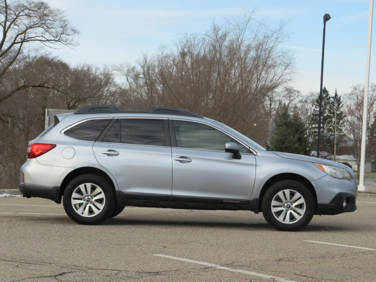 Subaru Outback 2.5i Premium 2015