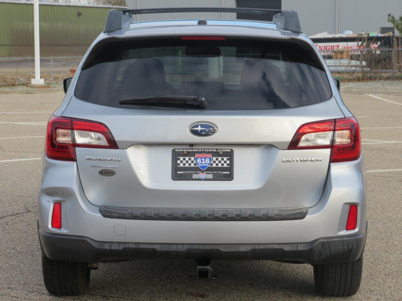 Subaru Outback 2.5i Premium 2015