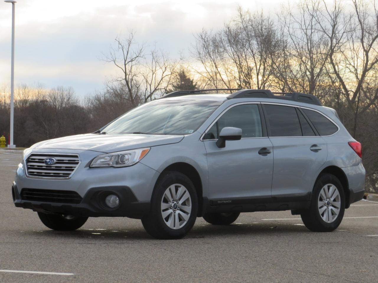 Subaru Outback 2.5i Premium 2015