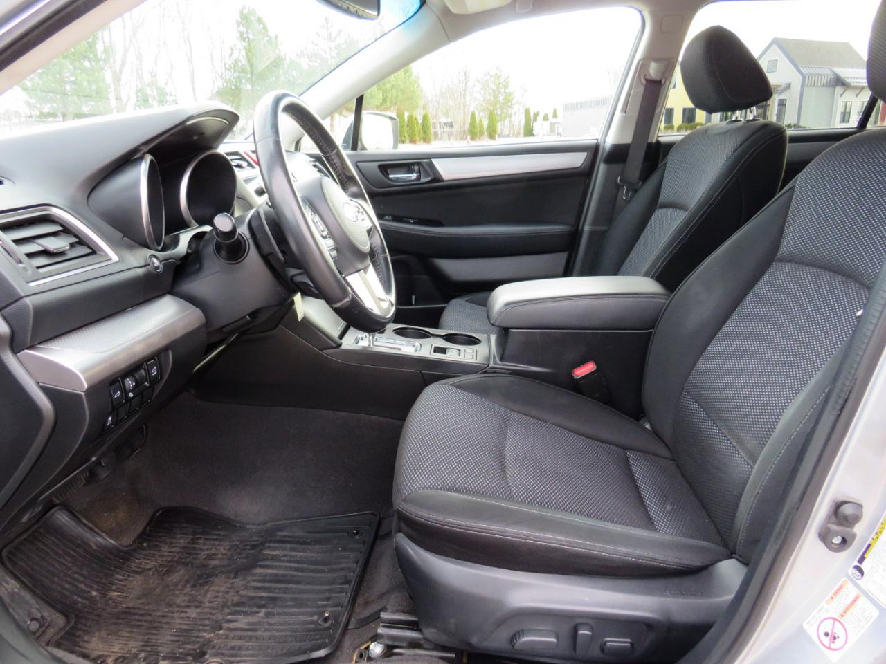 Subaru Outback 2.5i Premium 2015