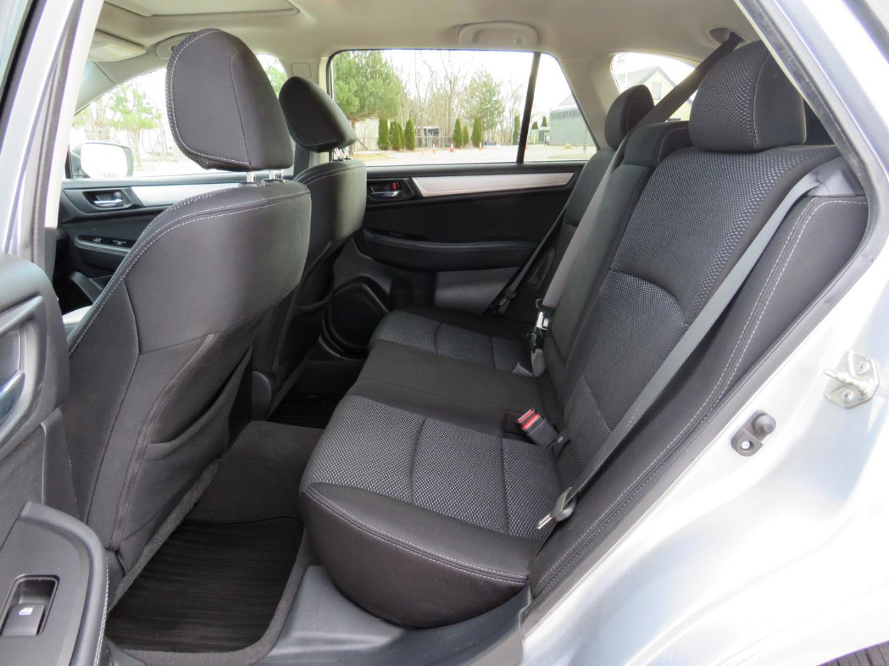 Subaru Outback 2.5i Premium 2015