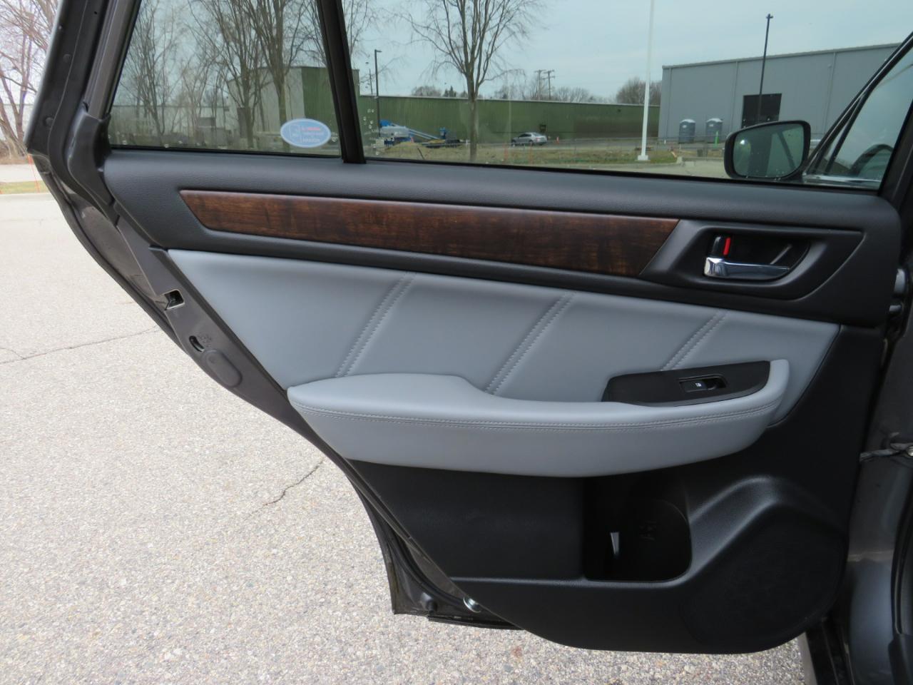 Subaru Outback 2.5i Limited 2019