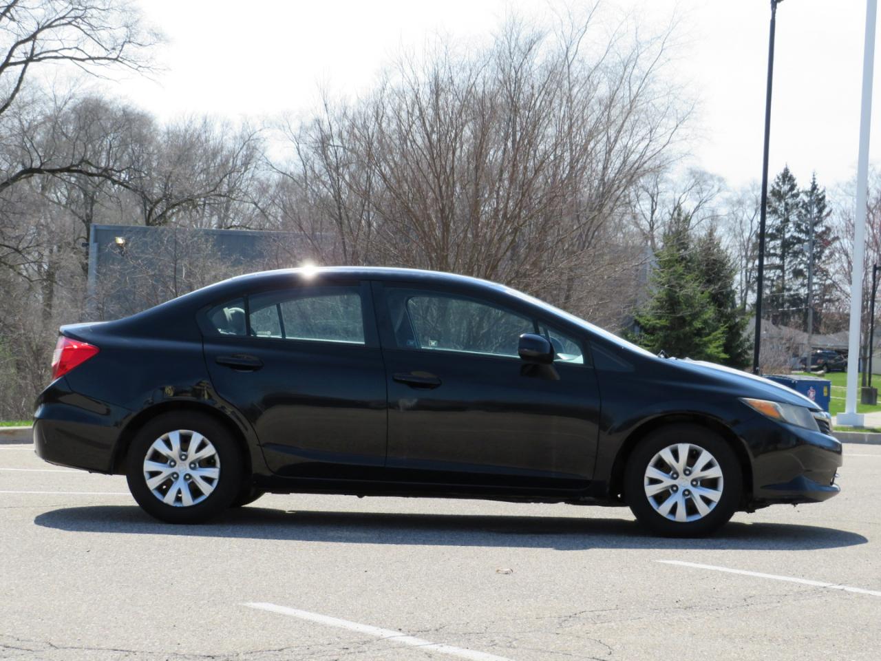 Honda Civic Sdn 4dr Auto LX 2012