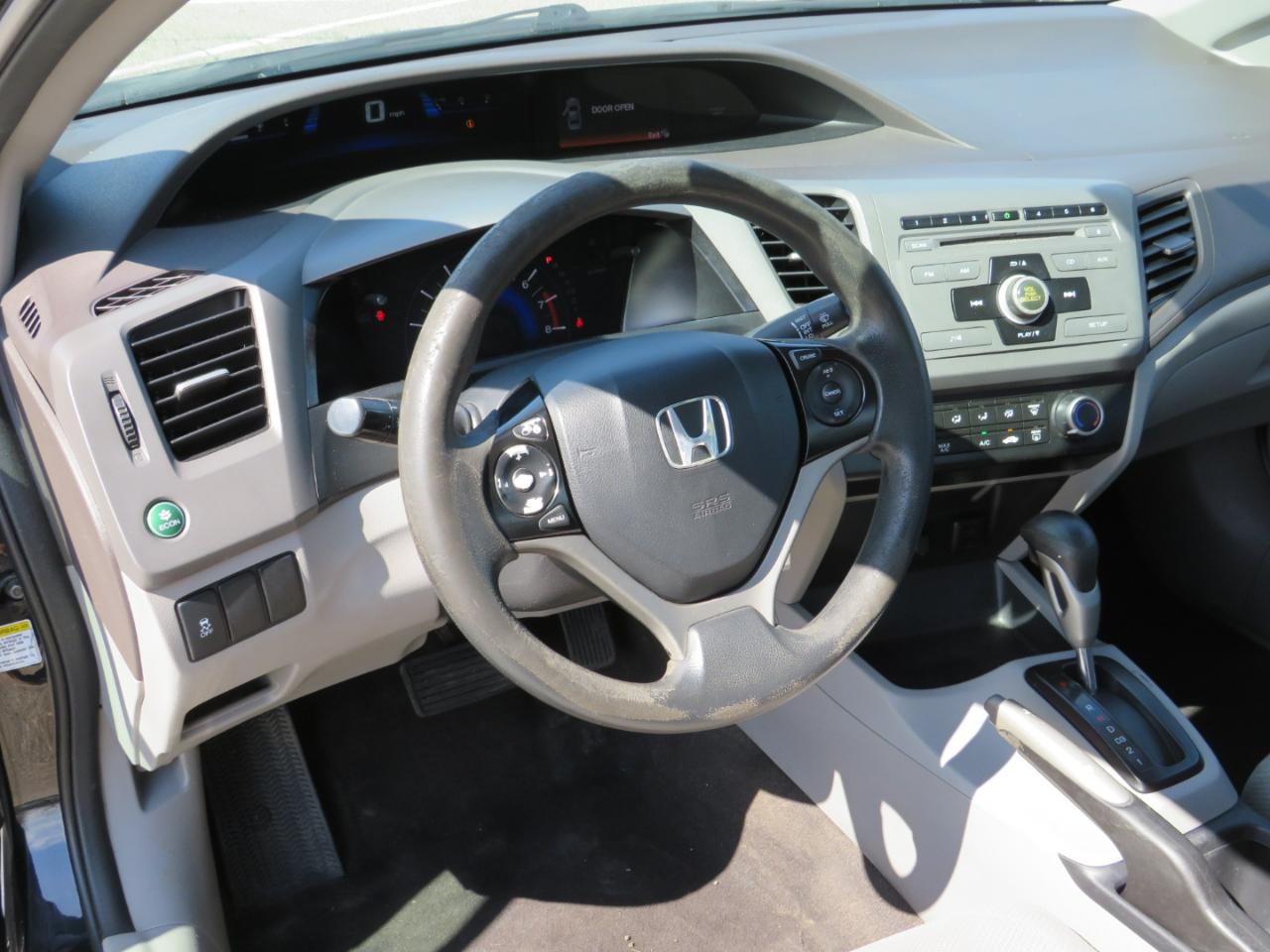 Honda Civic Sdn 4dr Auto LX 2012