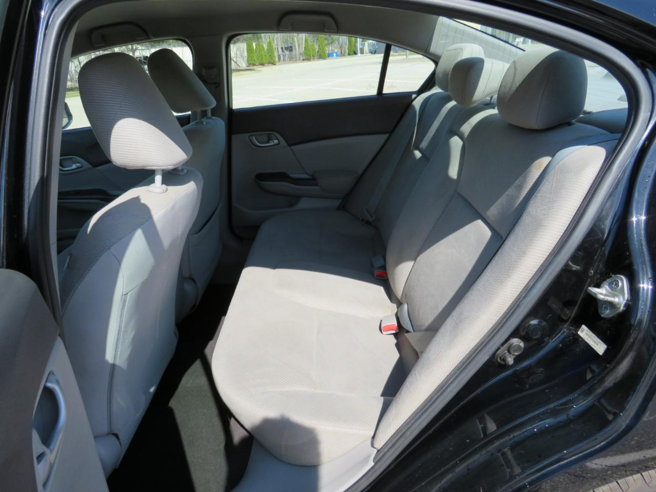 Honda Civic Sdn 4dr Auto LX 2012