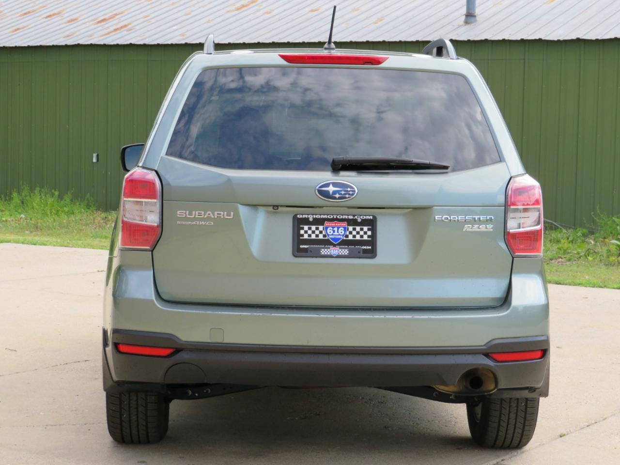 Subaru Forester 2.5i Premium 2015