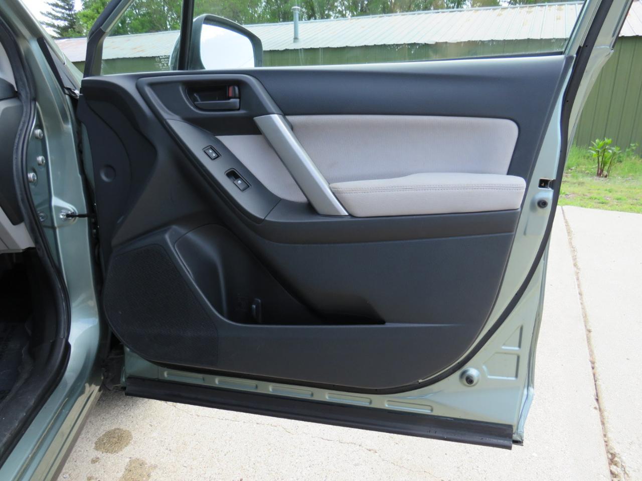 Subaru Forester 2.5i Premium 2015