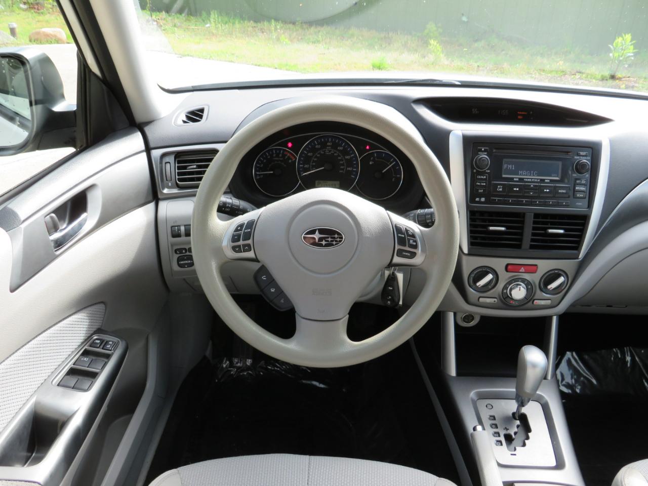 Subaru Forester 2.5X Premium 2012