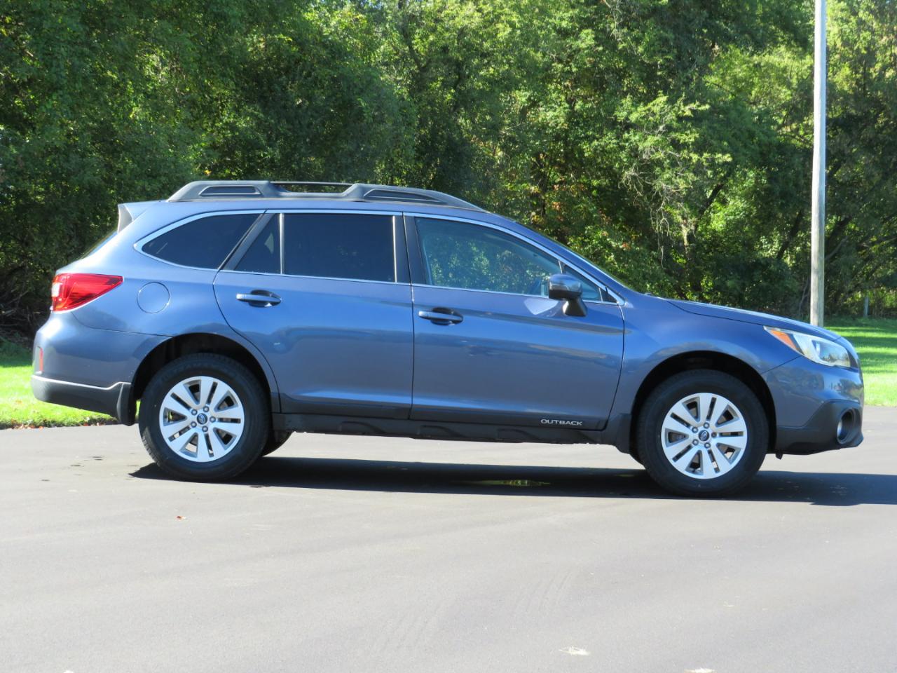 Subaru Outback 2.5i Premium 2017