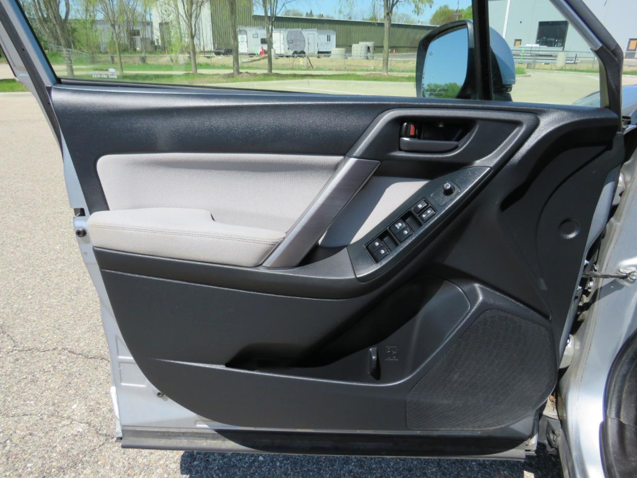 Subaru Forester 2.5i Premium 2015