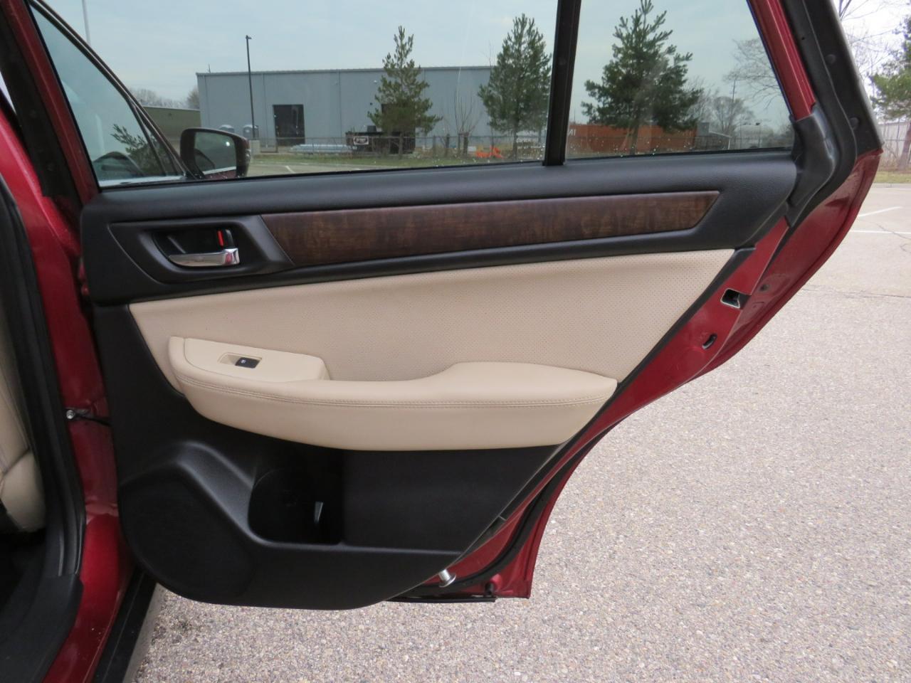 Subaru Outback 2.5i Limited 2017