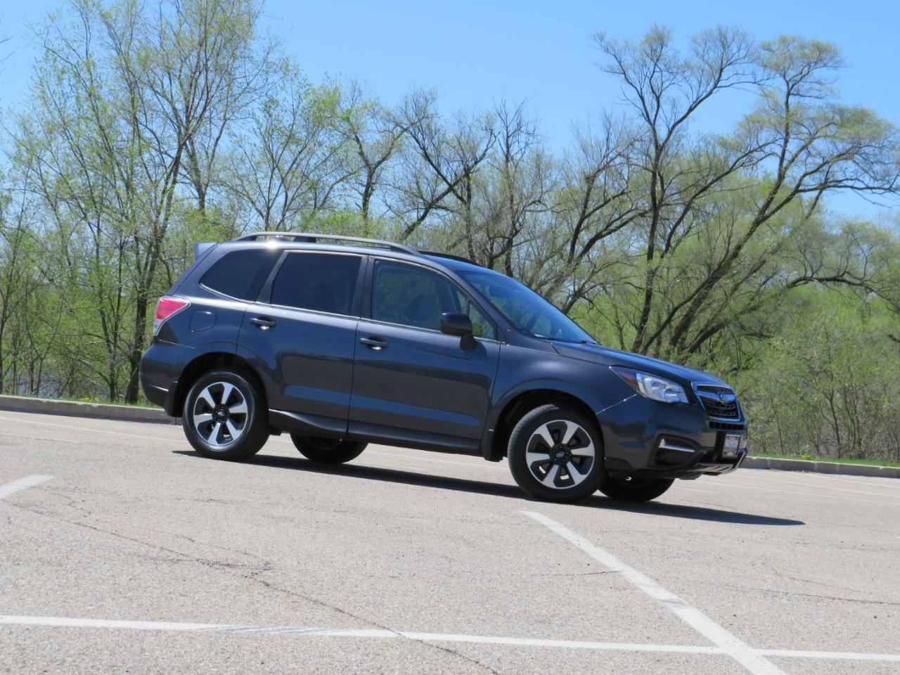 Subaru Forester 2.5i Premium PZEV CVT 2017