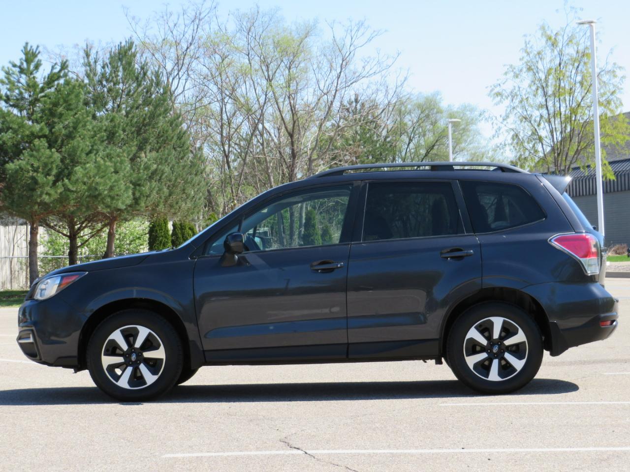 Subaru Forester 2.5i Premium PZEV CVT 2017