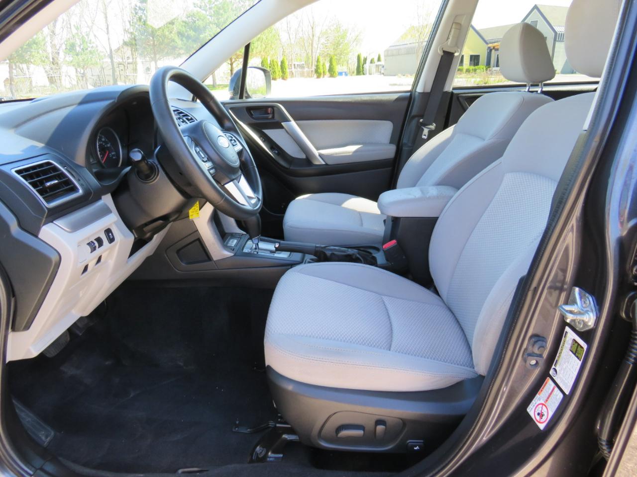 Subaru Forester 2.5i Premium PZEV CVT 2017