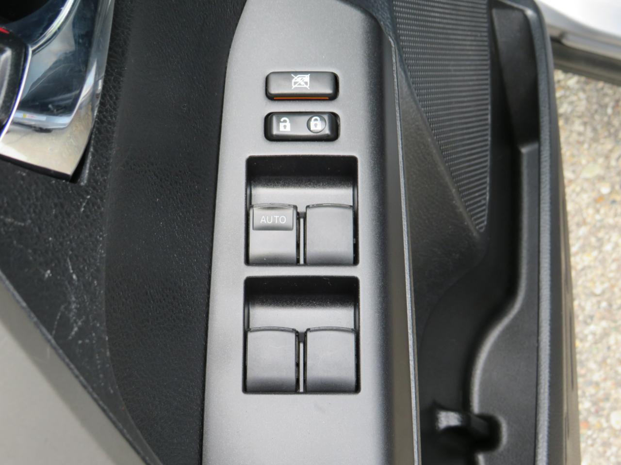 Toyota RAV4 XLE AWD 2017