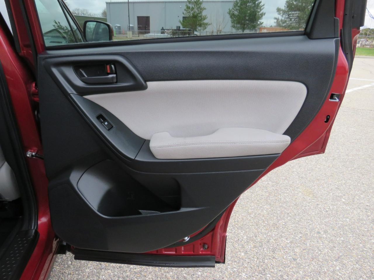 Subaru Forester 2.5i Premium 2015