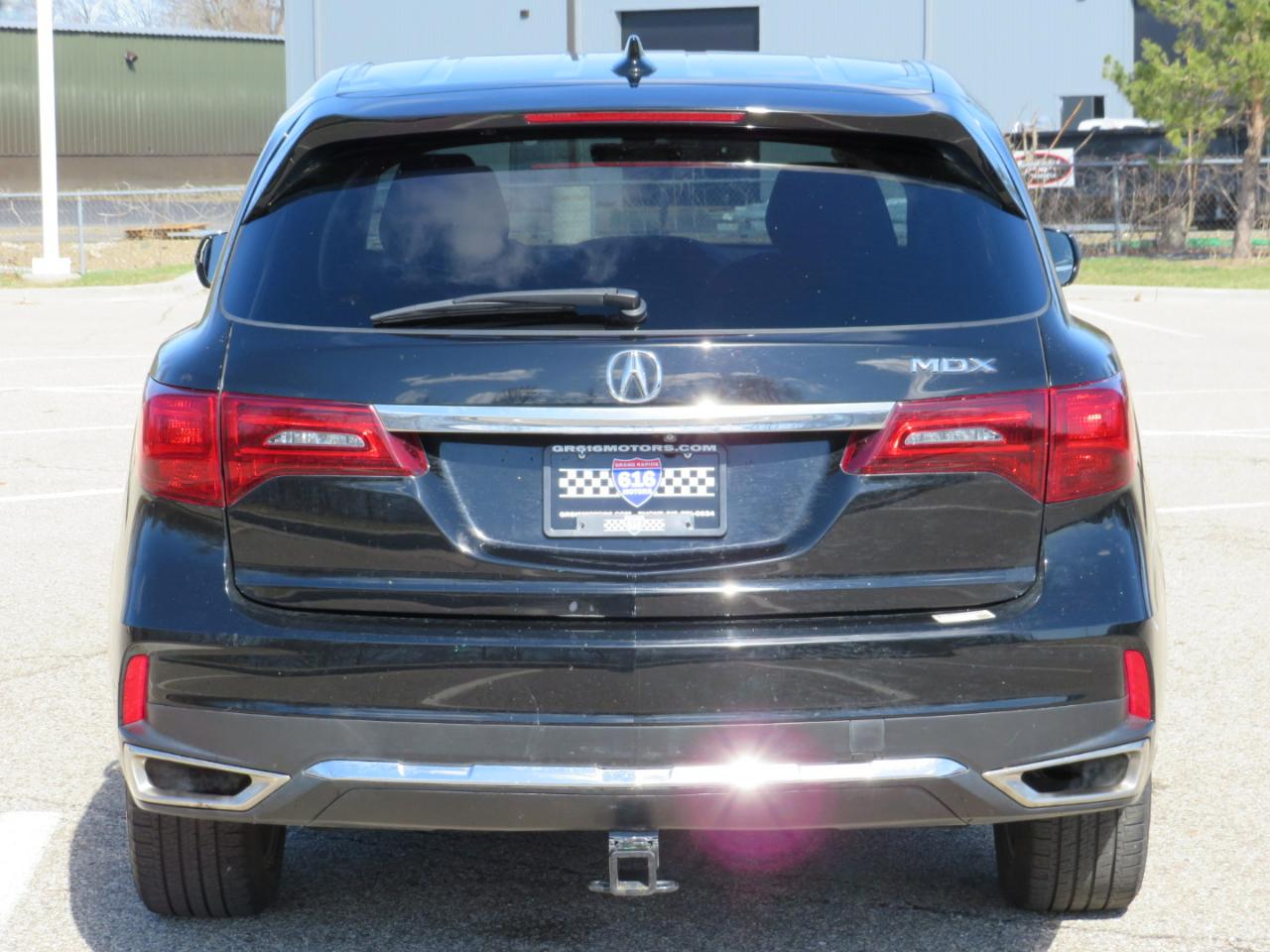 Acura MDX 9-Spd AT w/Tech Package 2018