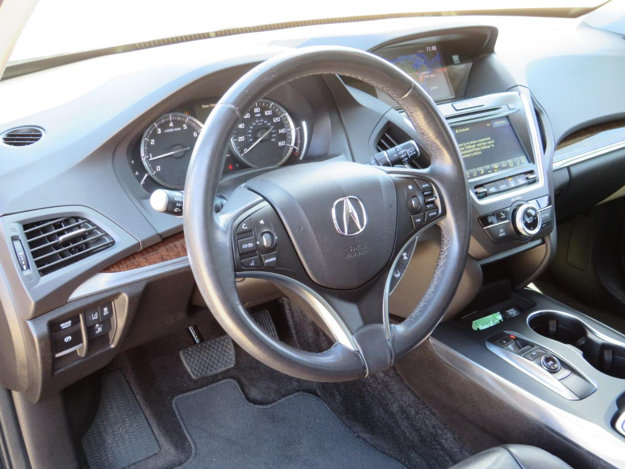 Acura MDX 9-Spd AT w/Tech Package 2018